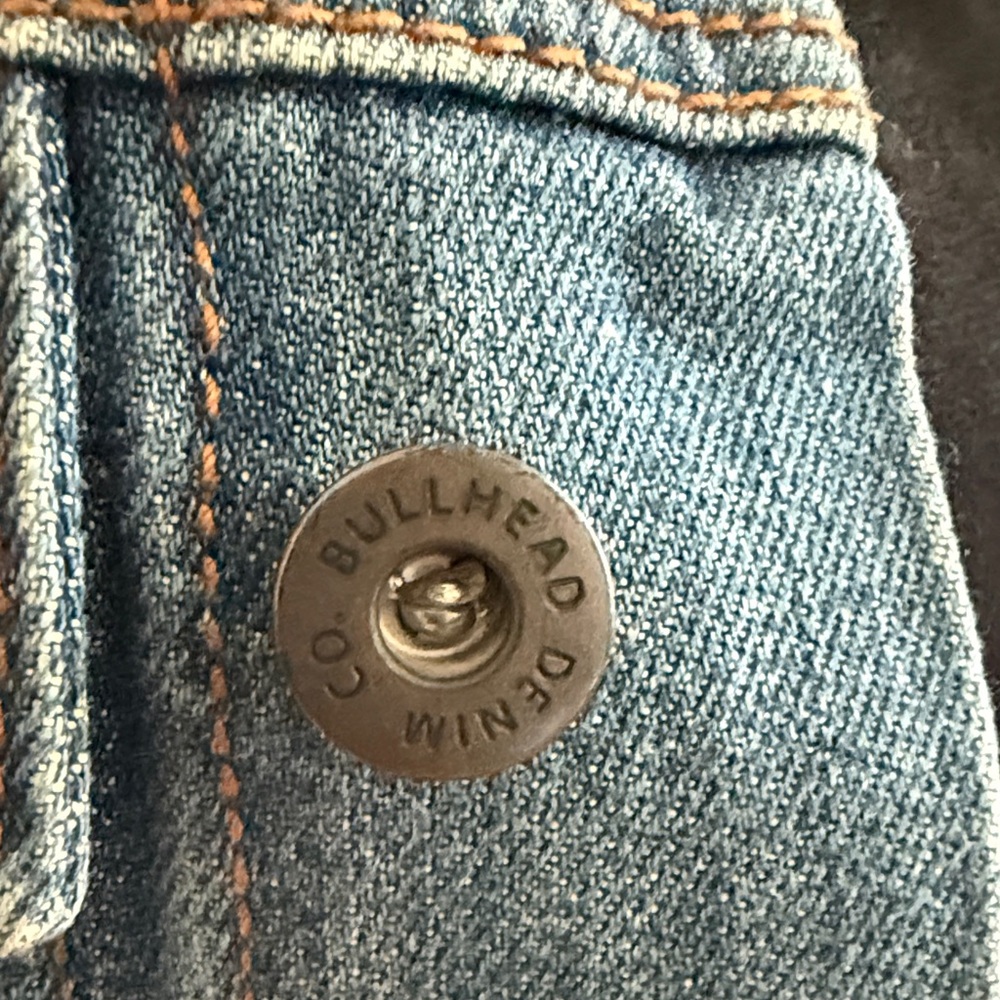 Bullhead Classic Blue Denim Jacket - Picture 3 of 10